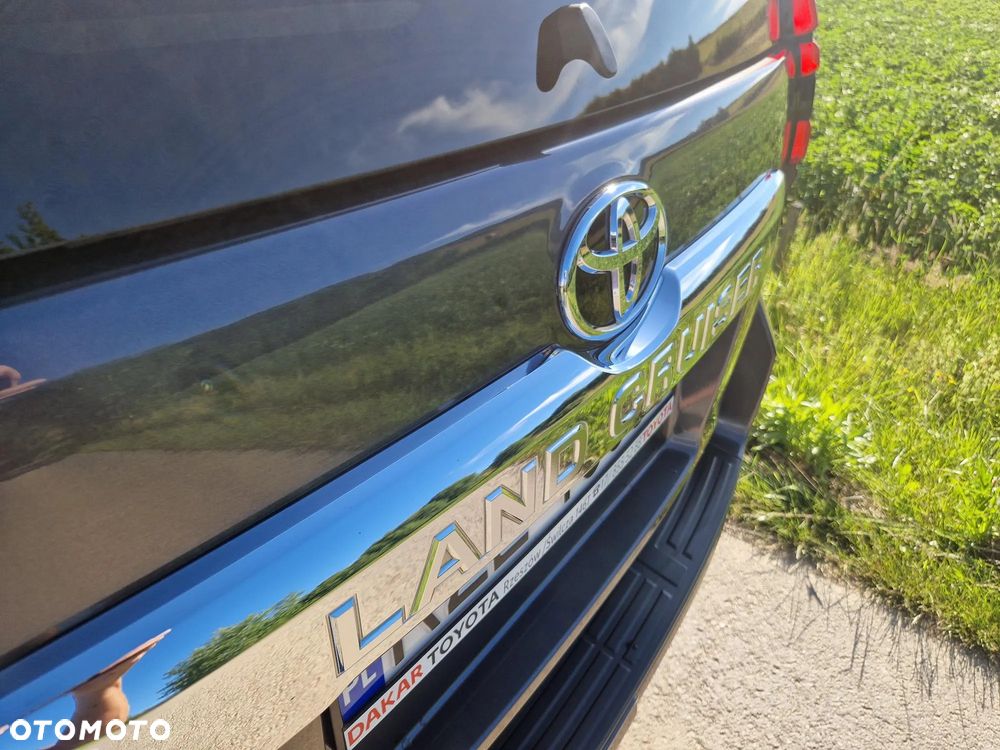 Toyota Land Cruiser LC 2.8 D-4D Prestige - 22
