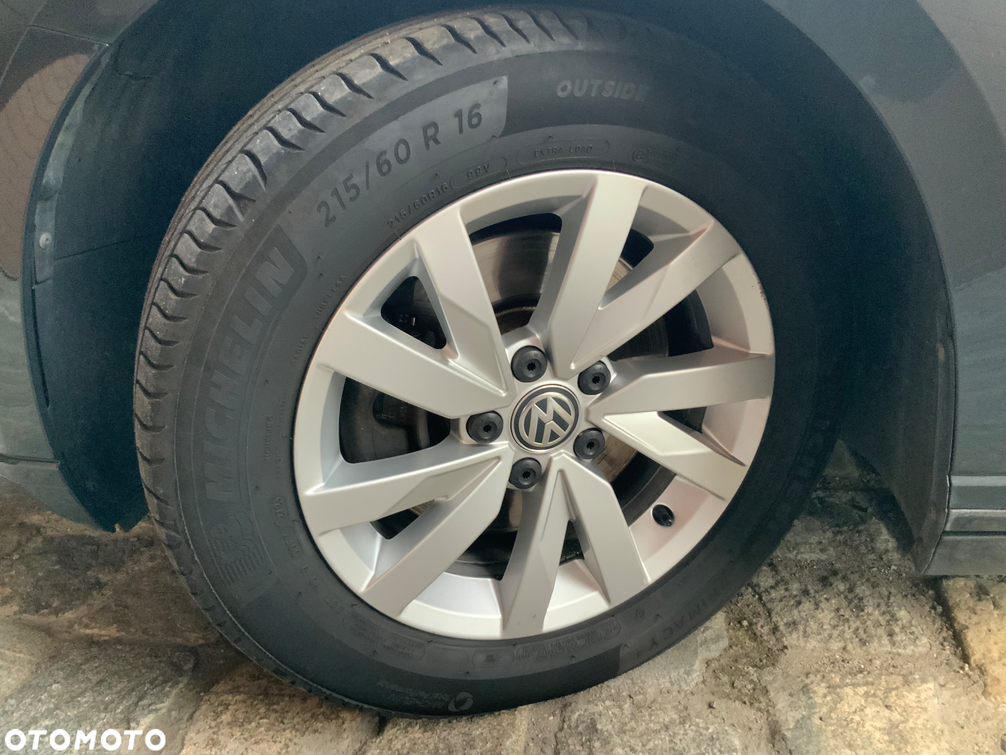Volkswagen Passat 2.0 TDI BMT Trendline - 10