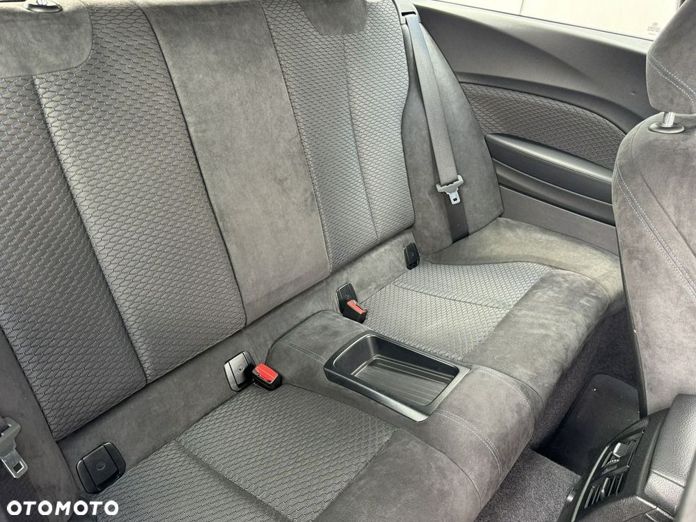 BMW Seria 1 116i Sport Line - 20