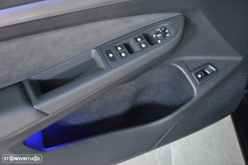 VW Golf 1.5 TSI e-Hybrid Style DSG - 50