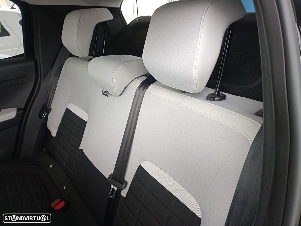 Citroën C3 1.2 Turbo Business - 9