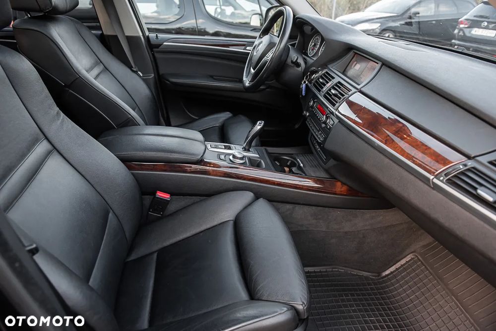 BMW X5 xDrive30d - 29