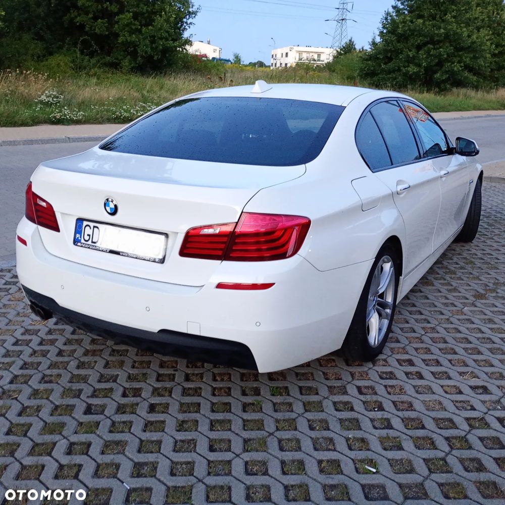 BMW Seria 5 520d M Sport - 5