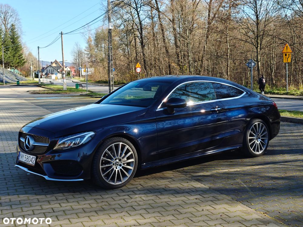 Mercedes-Benz Klasa C 200 9G-TRONIC AMG Line - 12