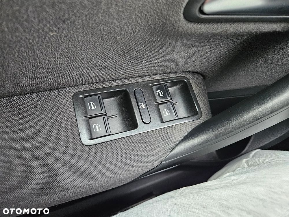 Volkswagen Polo 1.2 Team - 18