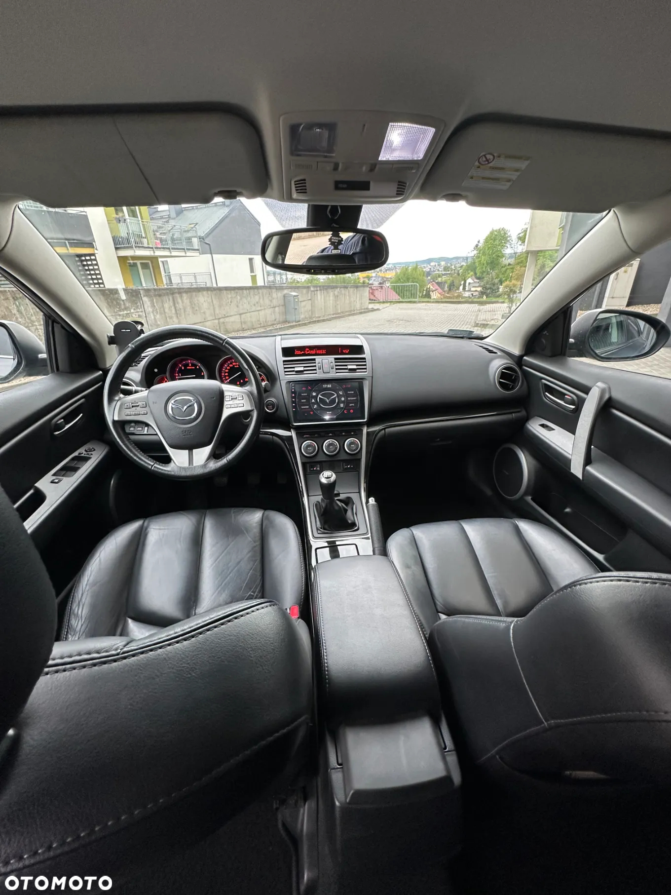 Mazda 6 2.2 CD Exclusive + - 15