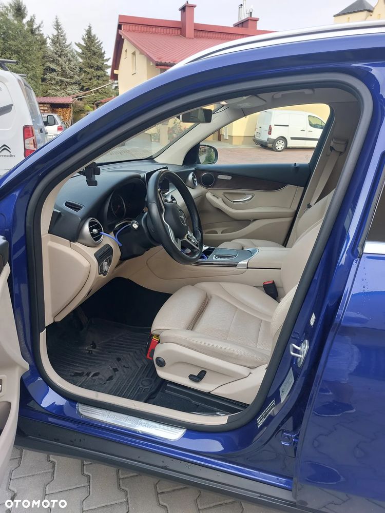 Mercedes-Benz GLC 220 d 4-Matic - 9