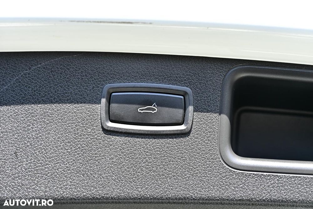 Porsche Macan - 14