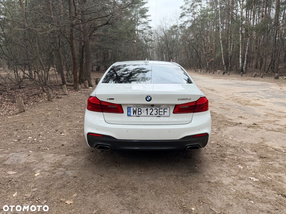 BMW Seria 5 520d xDrive M Sport sport - 12