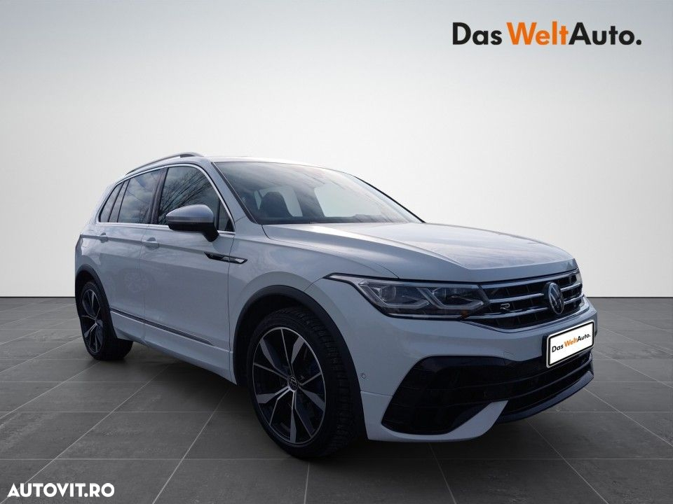 Volkswagen Tiguan - 8