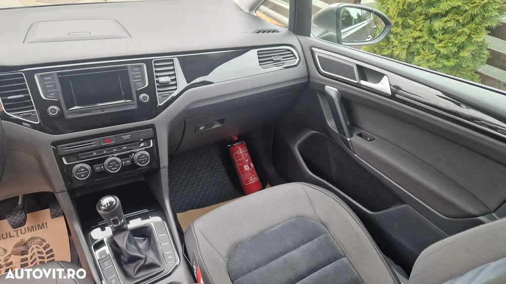 Volkswagen Golf 1.6 TDI BMT Highline - 15