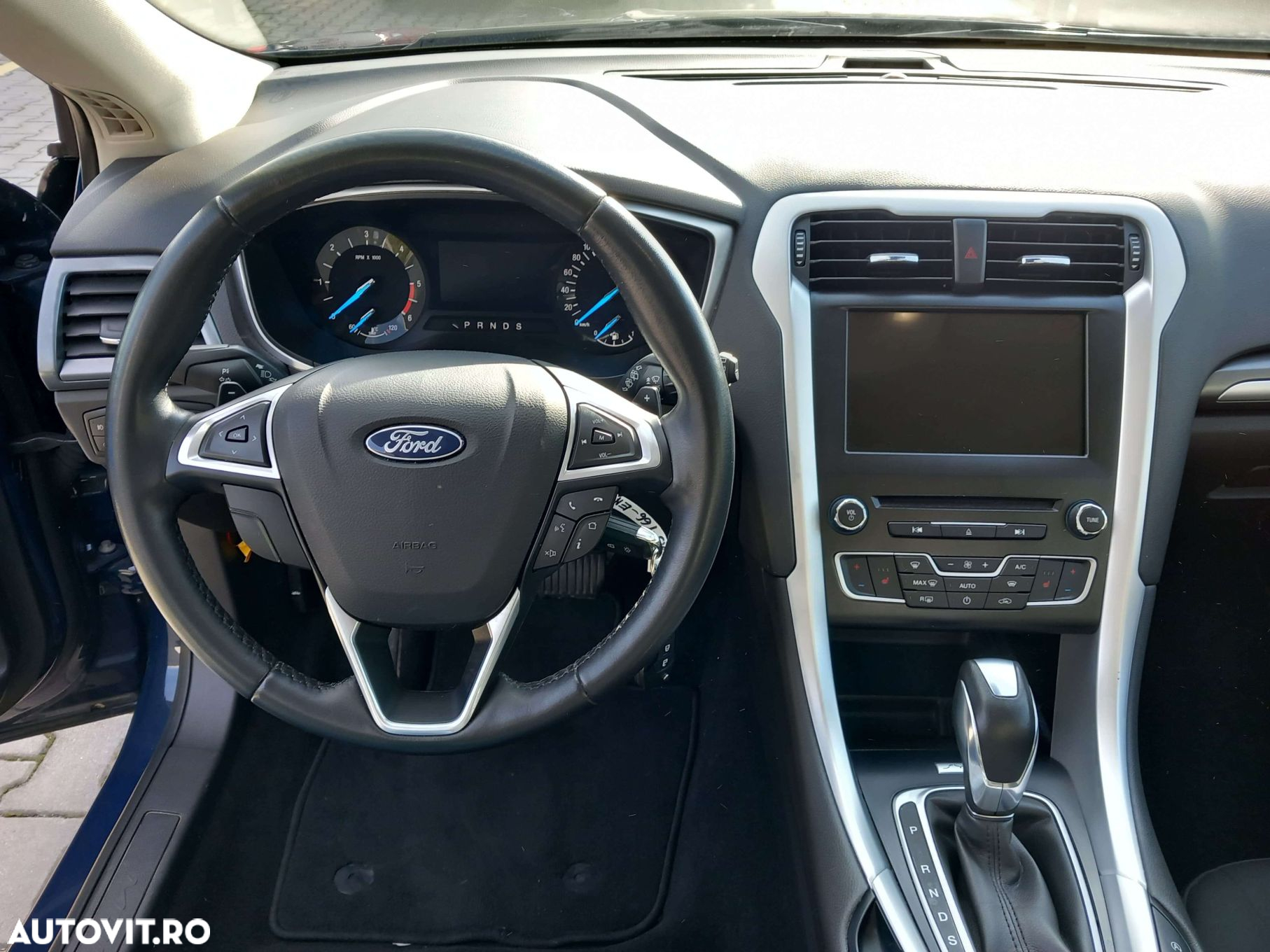 Ford Mondeo - 9