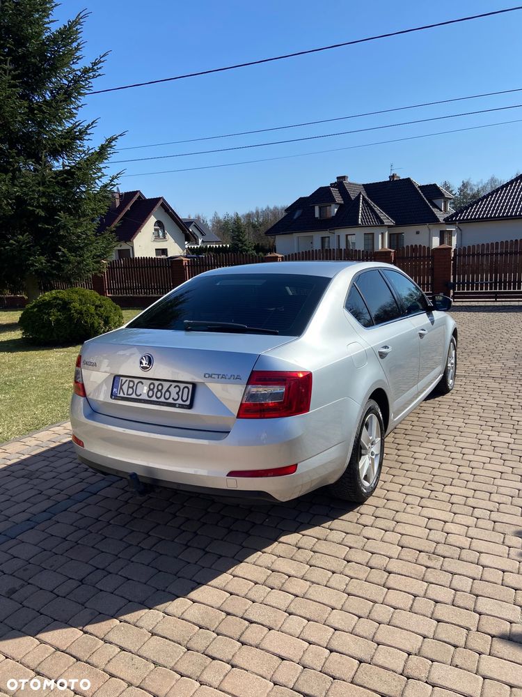 Skoda Octavia 1.6 TDI Ambition - 17