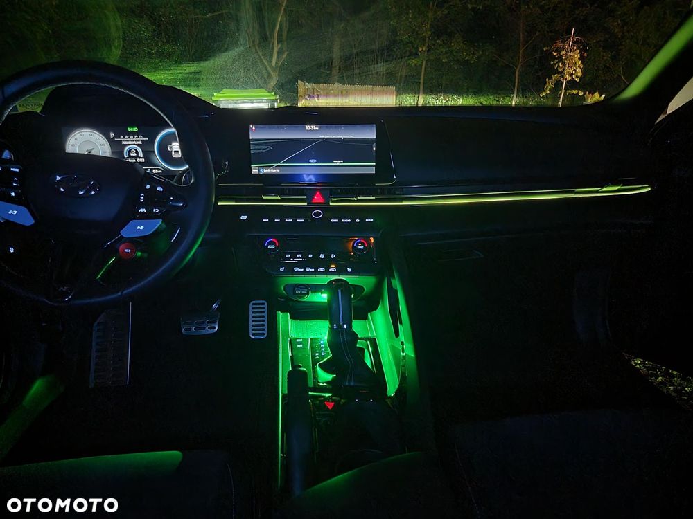 Hyundai Elantra - 13