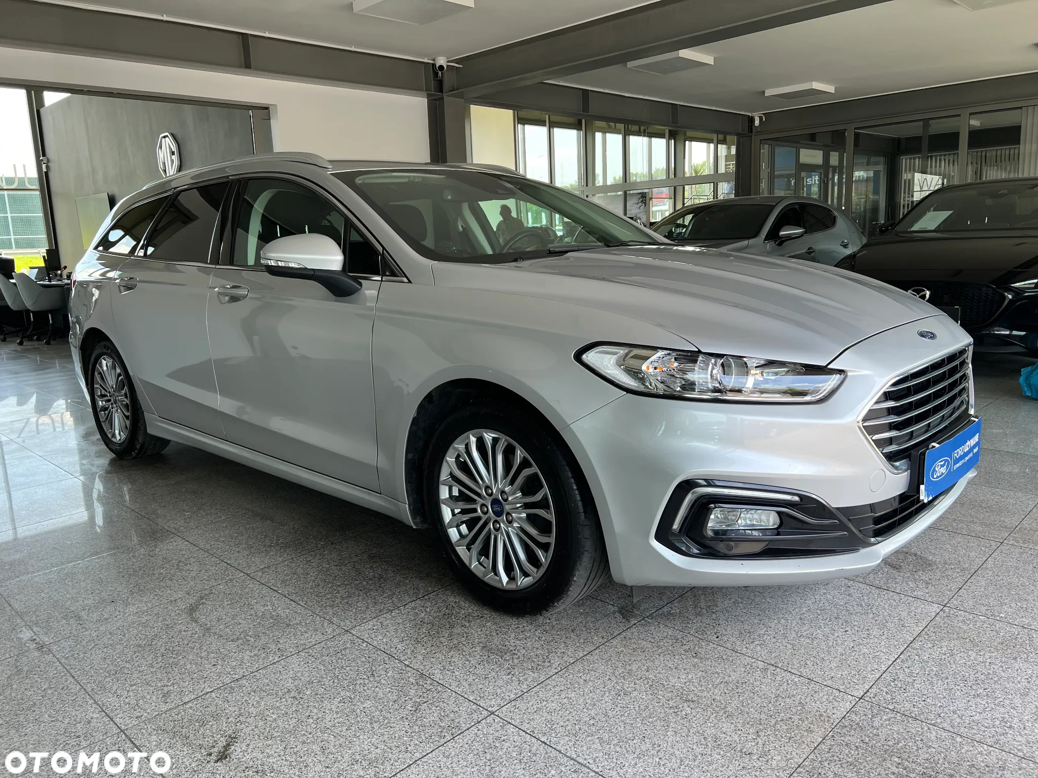 Ford Mondeo 2.0 EcoBlue Titanium - 4
