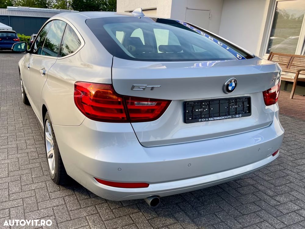 BMW Seria 3 320d Aut. Luxury Line - 12