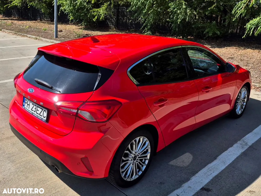 Ford Focus 2.0 EcoBlue Titanium Business - 10