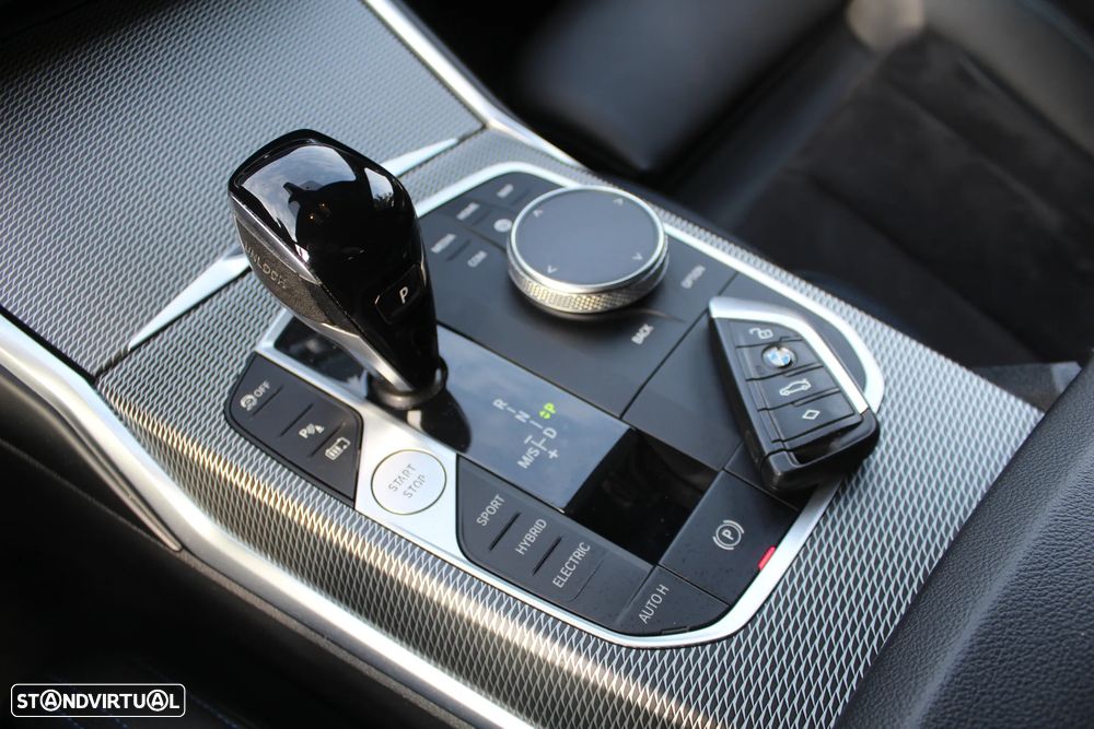 BMW 330 e Aut. M Sport - 20