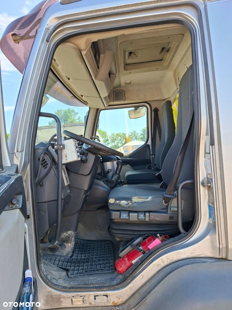 Volvo Fl 240 - 11