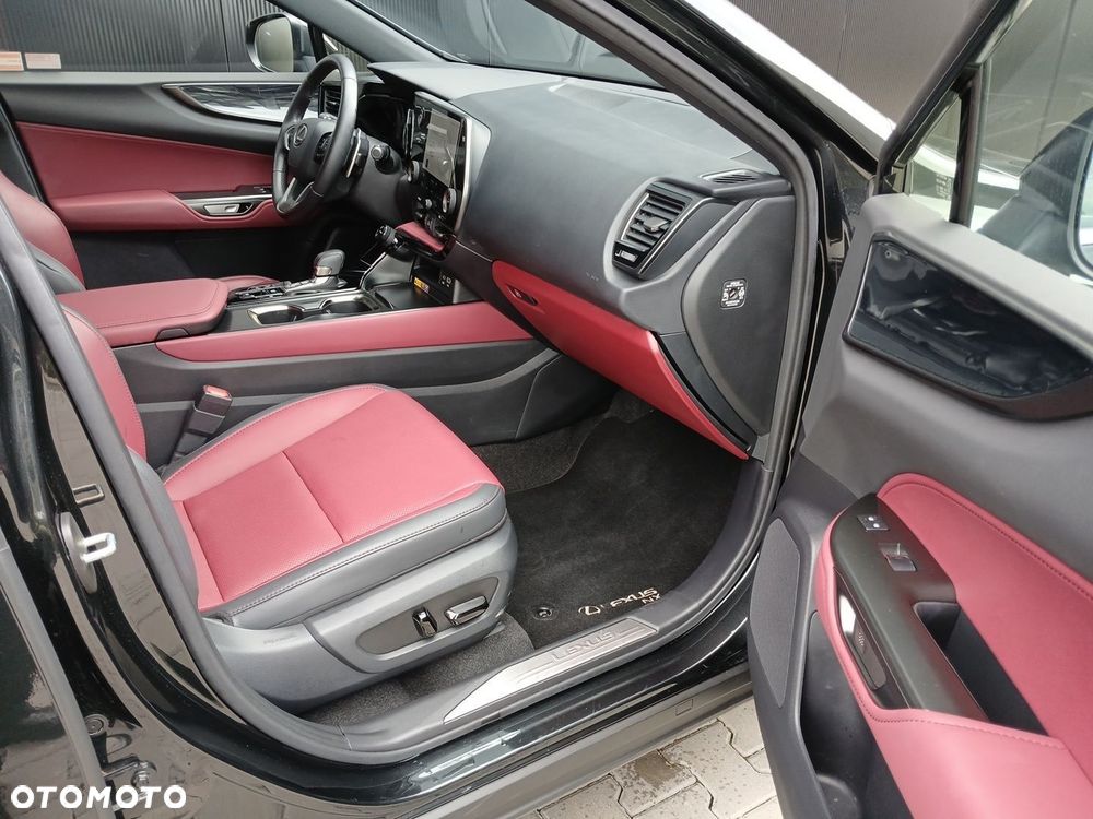 Lexus NX 350h Prestige AWD - 22