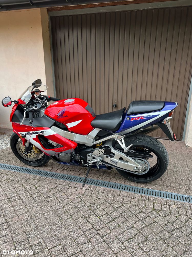 Honda CBR - 22