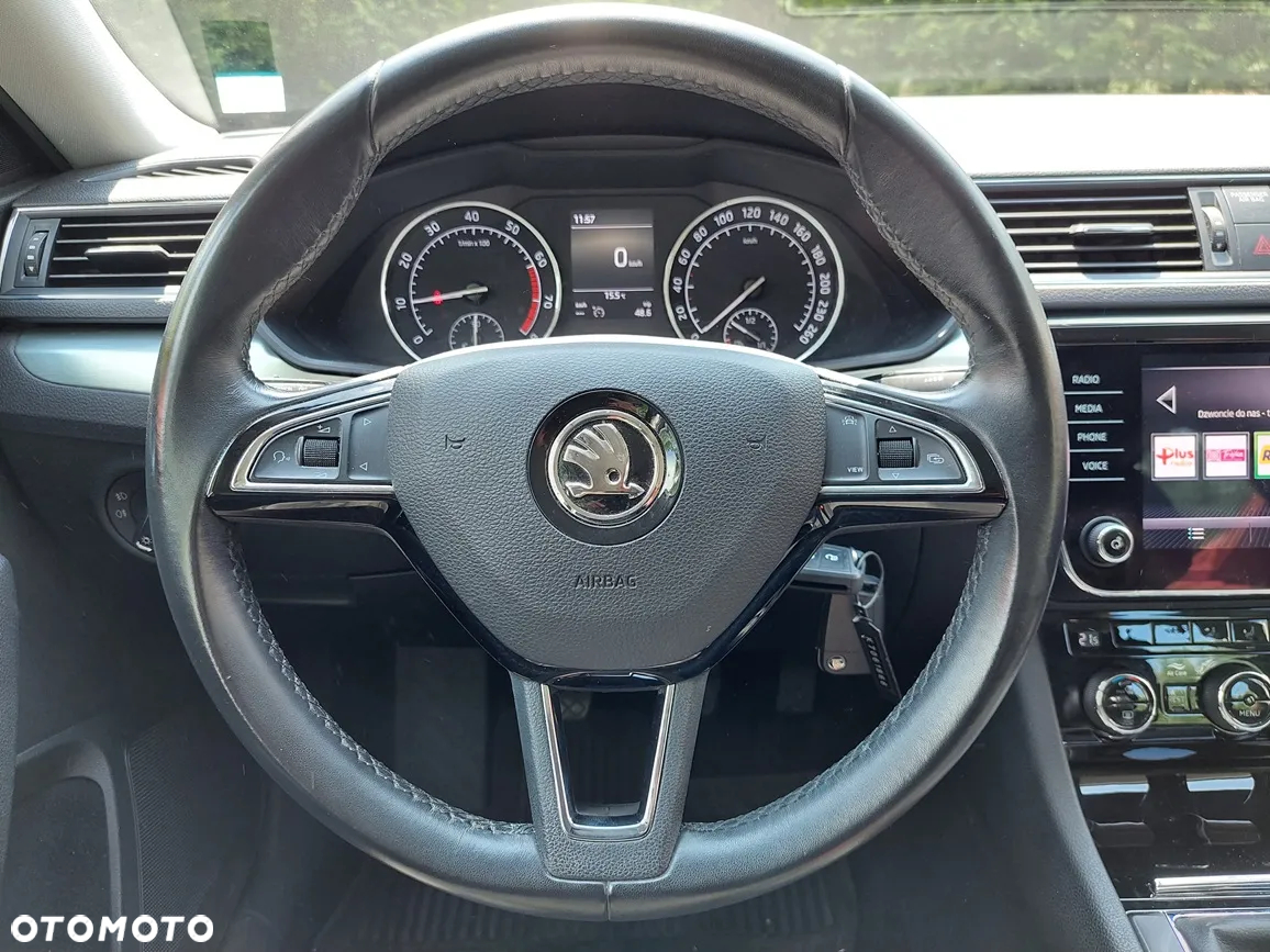 Skoda Superb 1.5 TSI Ambition - 14