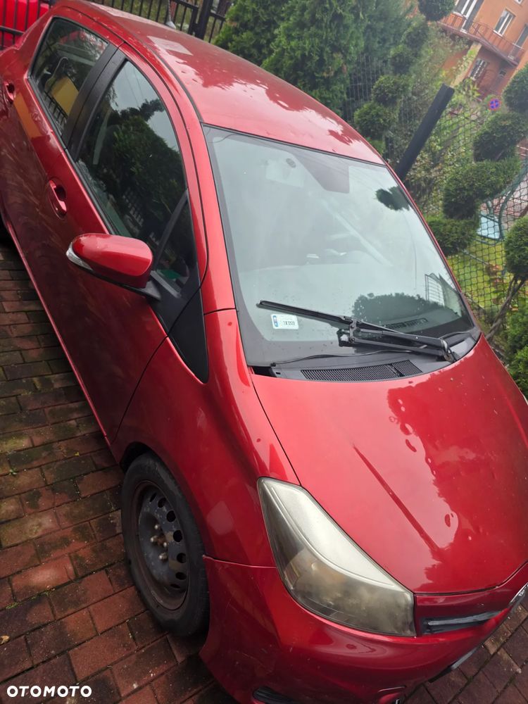 Toyota Yaris 1.33 Sol - 3
