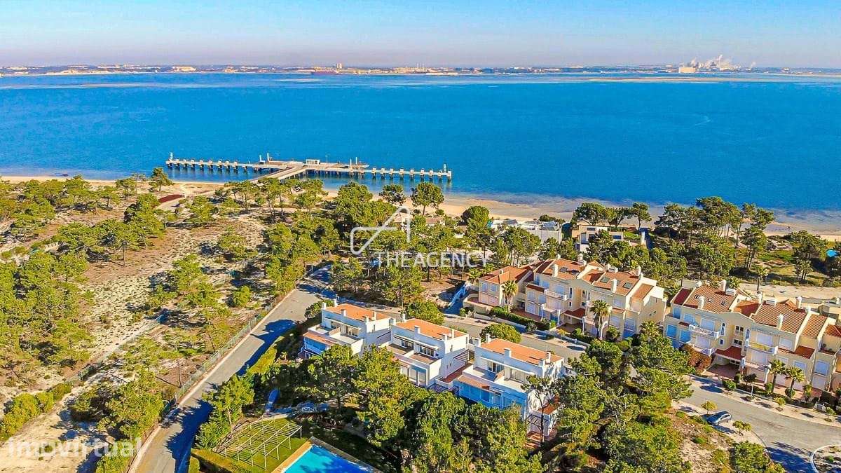 Terreno com Projecto Aprovado para Moradia de Luxo T4/T5 com Piscina - - Grande imagem: 4/23