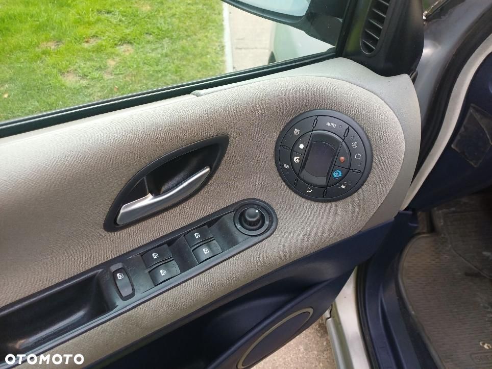 Renault Espace - 11