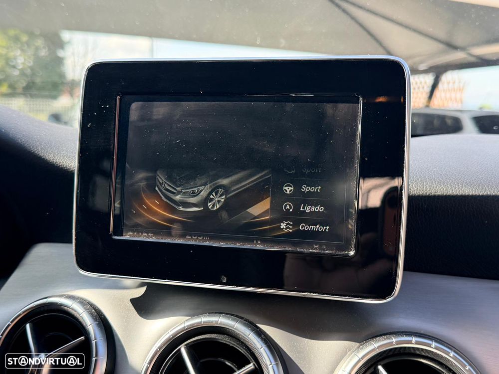 Mercedes-Benz CLA 180 d 7G-DCT AMG Line - 13