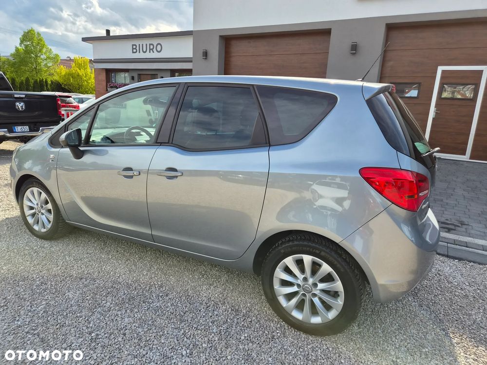 Opel Meriva - 4