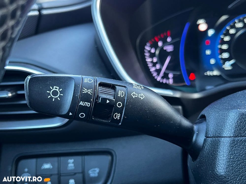 Hyundai Santa Fe - 20