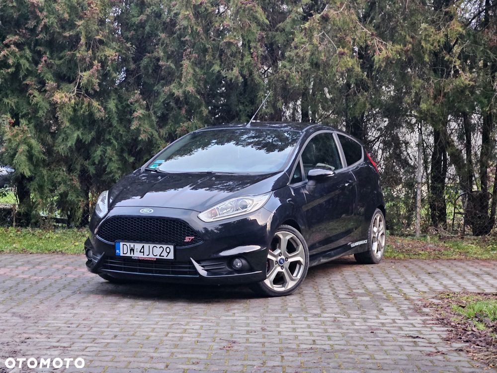 Ford Fiesta - 1