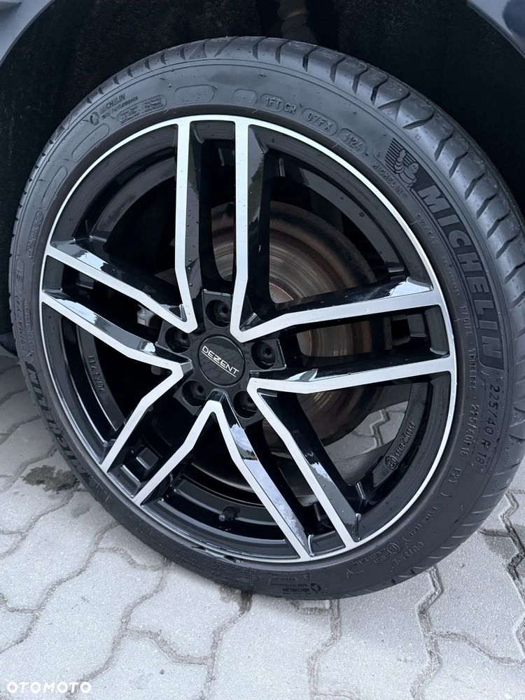 Volkswagen Golf 1.4 TSI Highline - 11