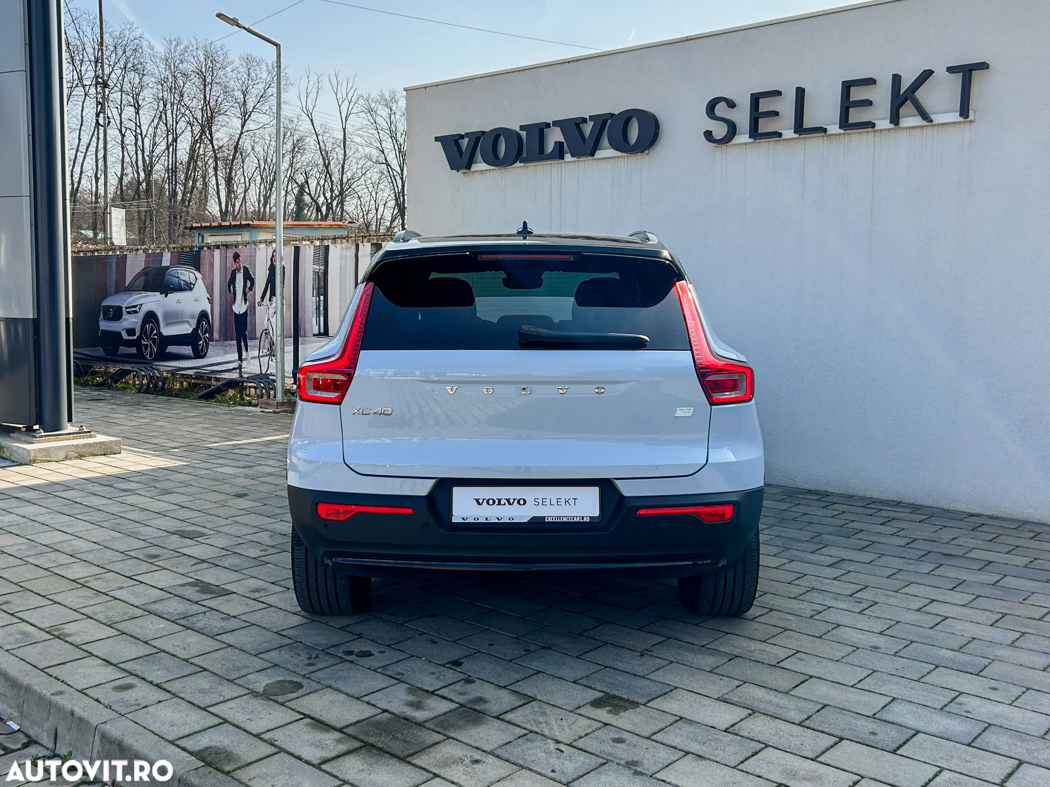 Volvo XC 40 Recharge Twin Motor AWD Ultimate - 5