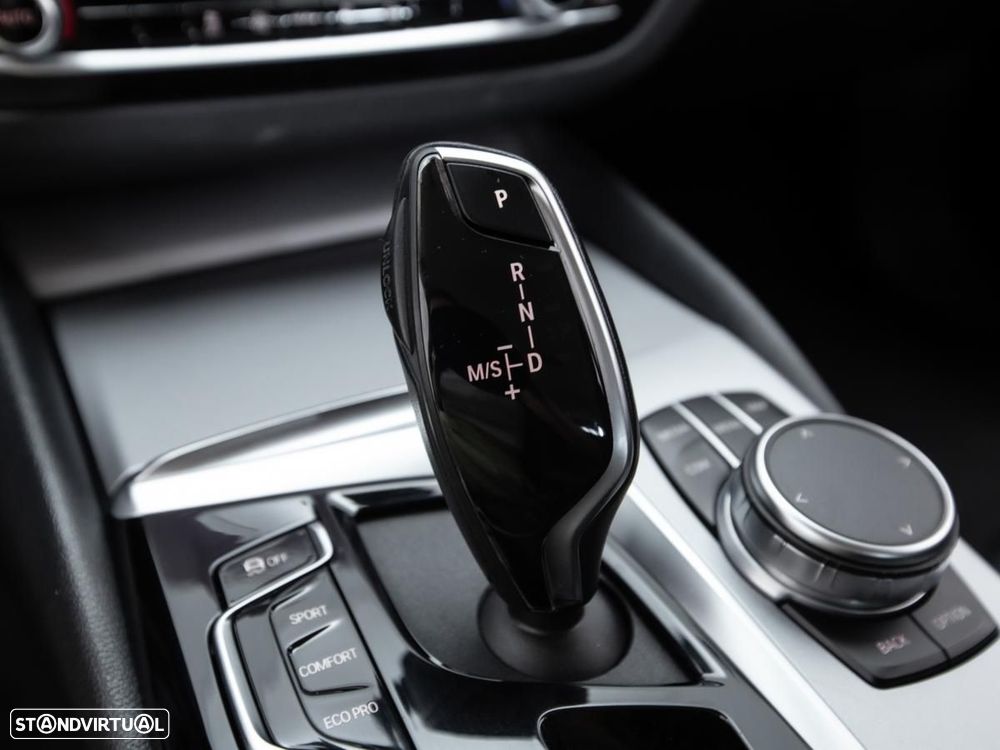 BMW 530 d Auto - 22