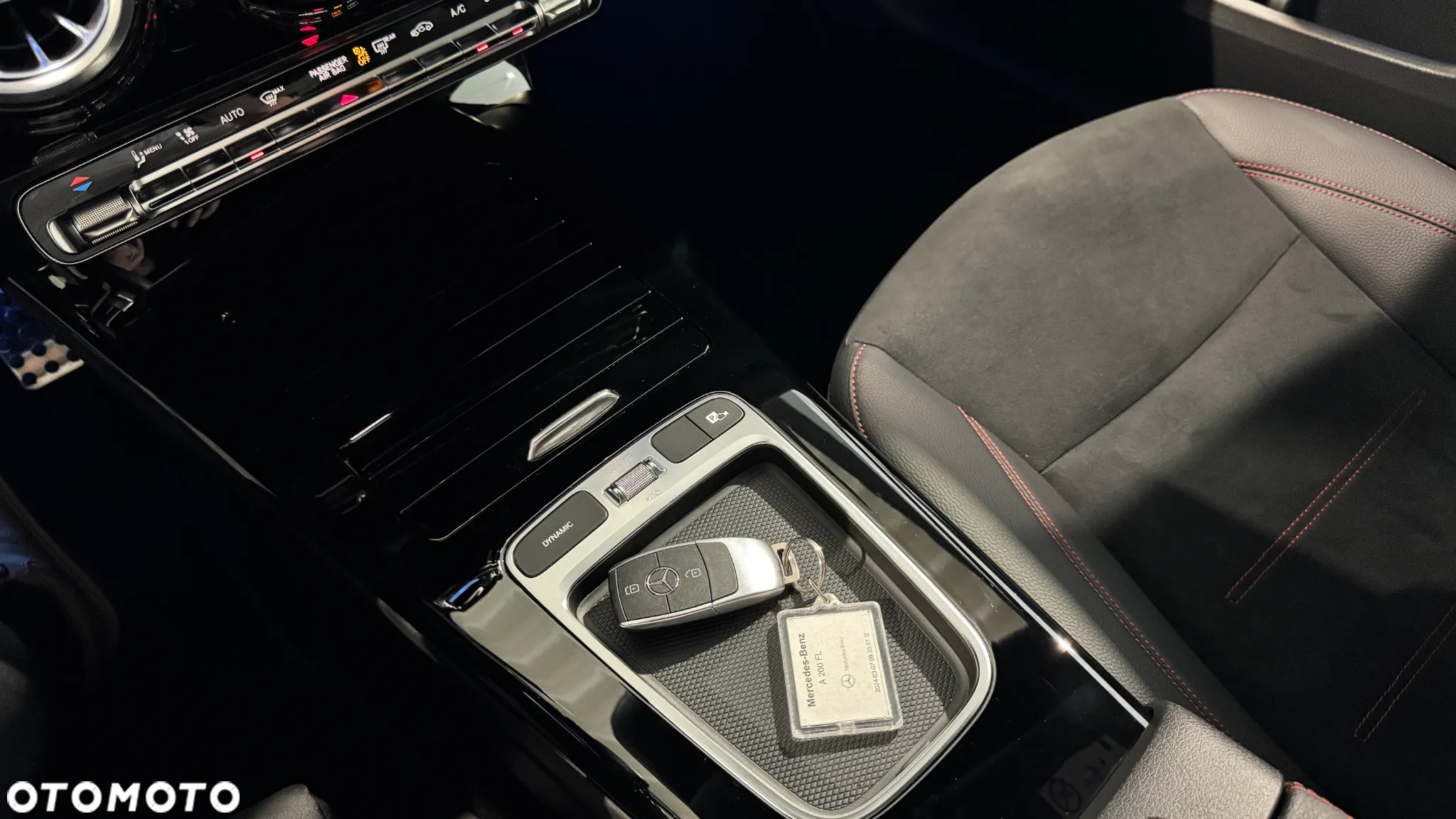 Mercedes-Benz Klasa A 200 AMG Line 7G-DCT - 31