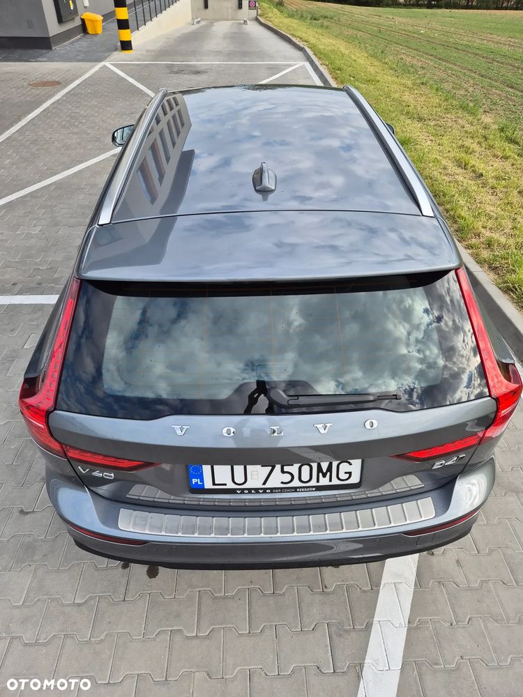 Volvo V60 Cross Country D4 AWD - 9