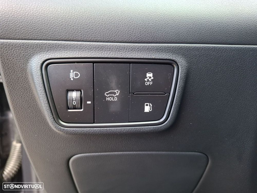 Hyundai Tucson 1.6 T-GDI HEV Vanguard+TA - 21