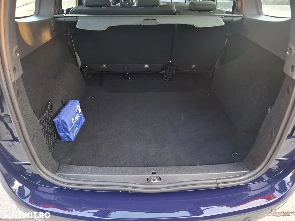 Dacia Lodgy 1.6 SCe Laureate - 16