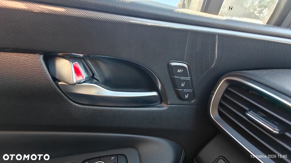 Hyundai Santa Fe - 10