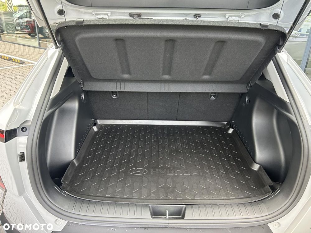 Hyundai Kona 1.6 GDI Hybrid Smart DCT - 28