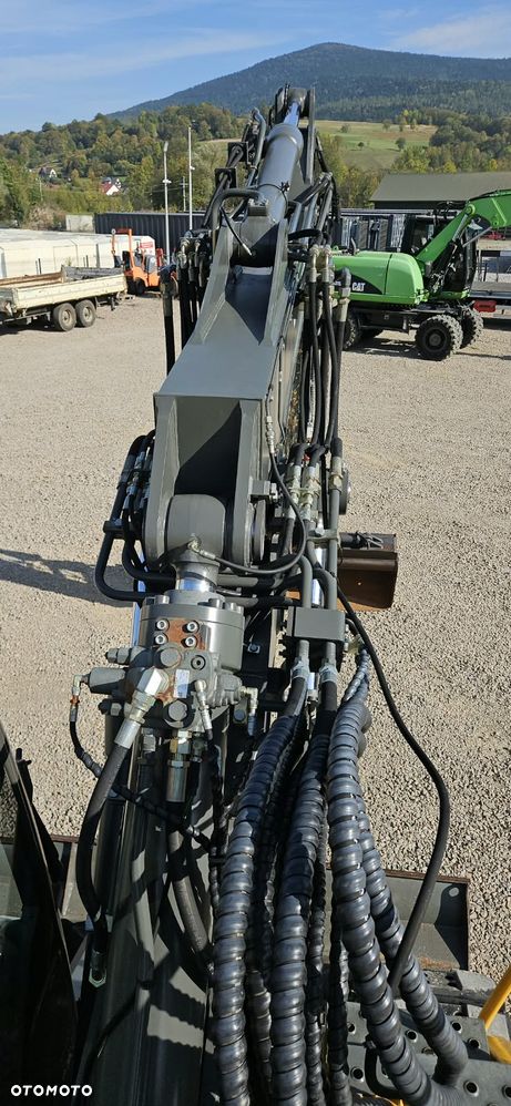 Volvo ECR 145DL - 14