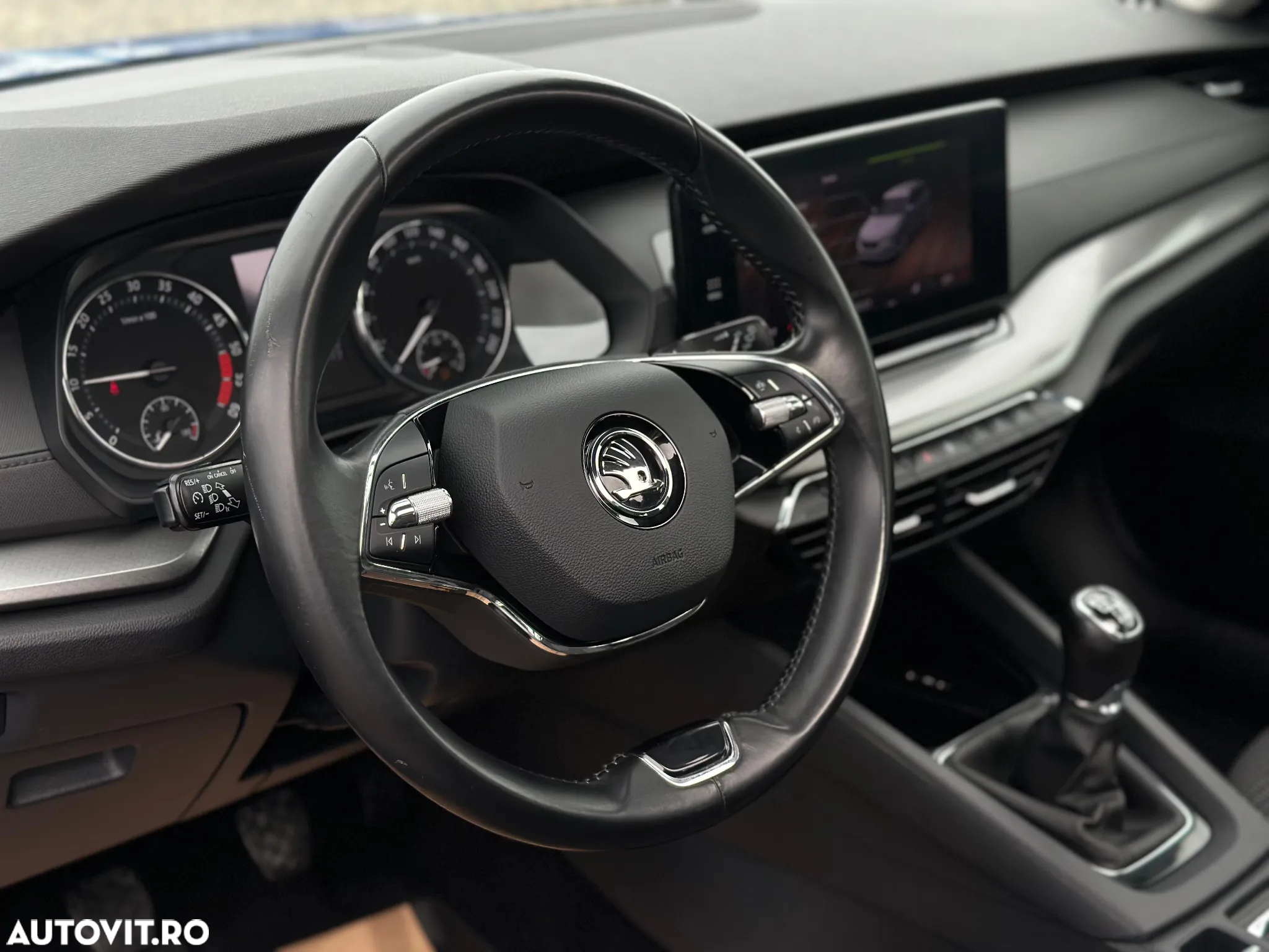 Skoda Octavia Combi 2.0 TDI Style - 11