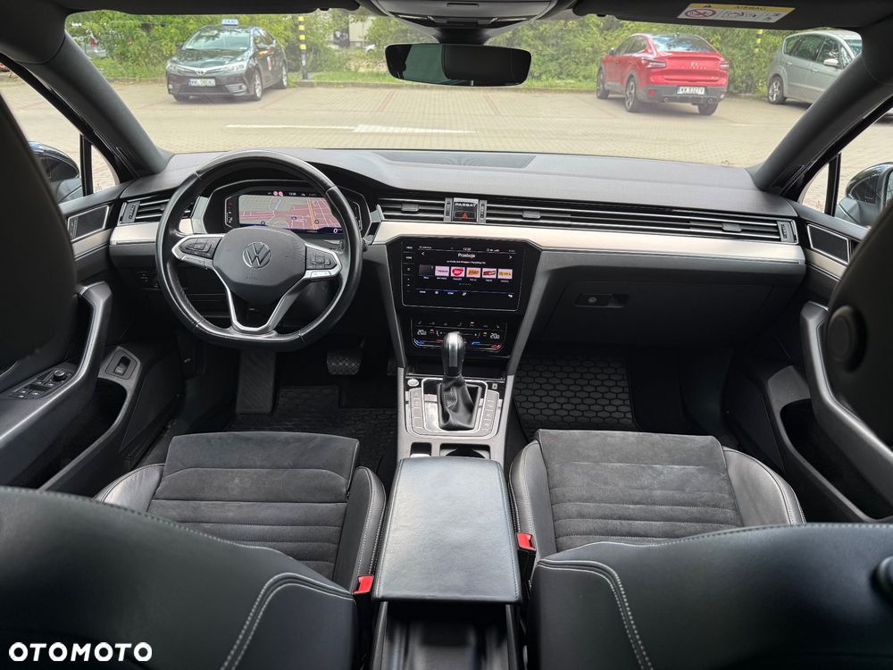 Volkswagen Passat 2.0 TSI Elegance DSG - 14