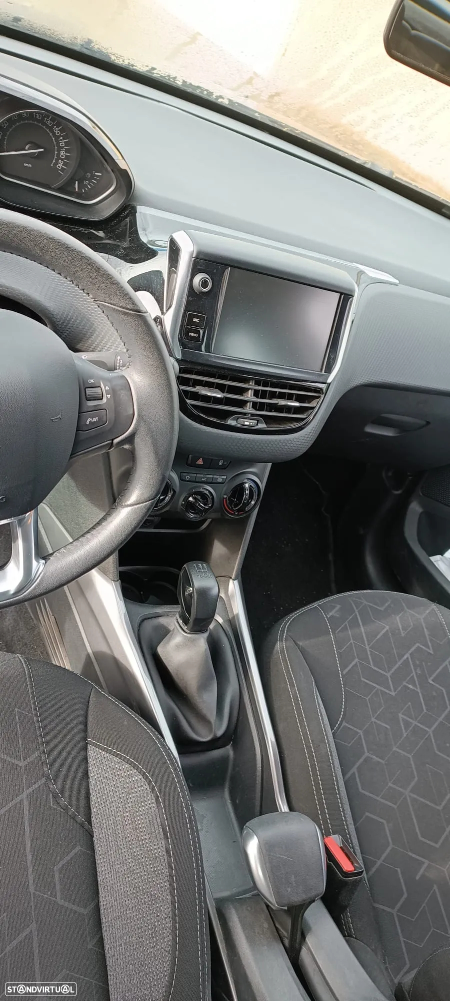 Peugeot 2008 1.2 PureTech Active - 10