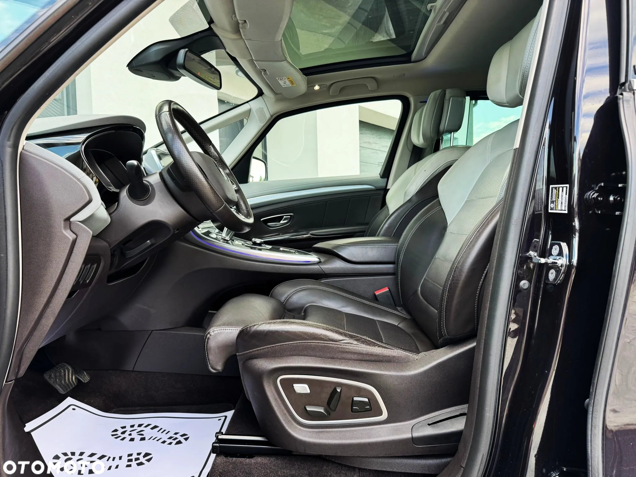 Renault Espace 1.6 dCi Energy Initiale Paris EDC 7os - 27