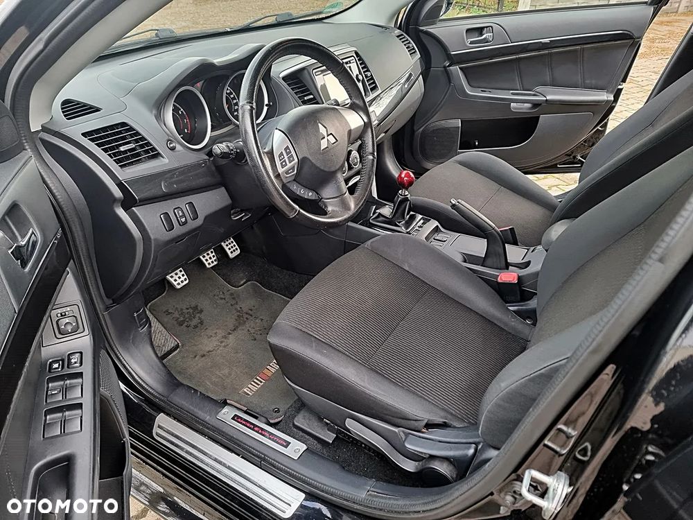 Mitsubishi Lancer - 6