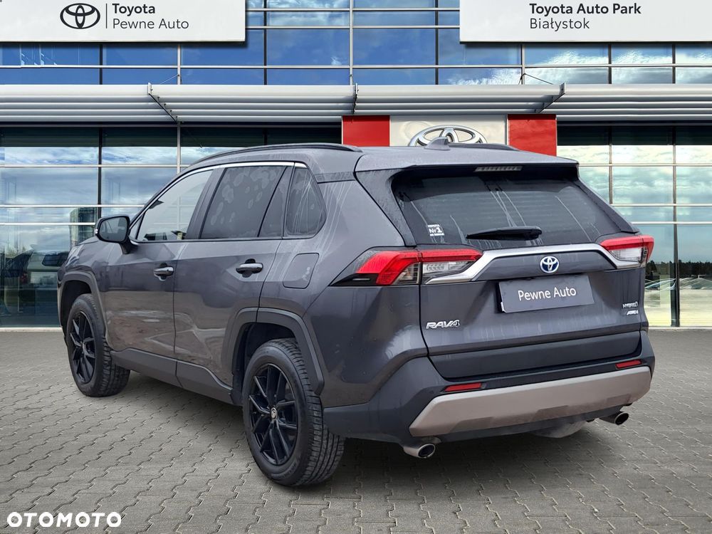 Toyota RAV4 - 3