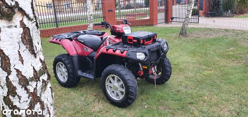 Polaris Sportsman - 1